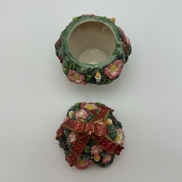 Vintage Fitz and Floyd Christmas Florentine Sugar Bowl w/ Lid 1996 Retired - Picture 8 of 16